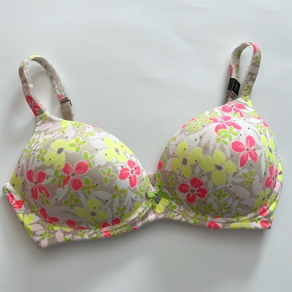 Victoria's Secret Women’s No Wire Floral Bra 34D - Picture 1 of 5